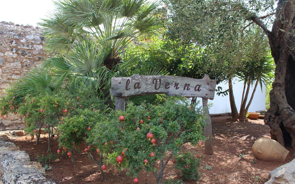 Azienda Agrituristica Masseria La Verna Patu Exterior photo